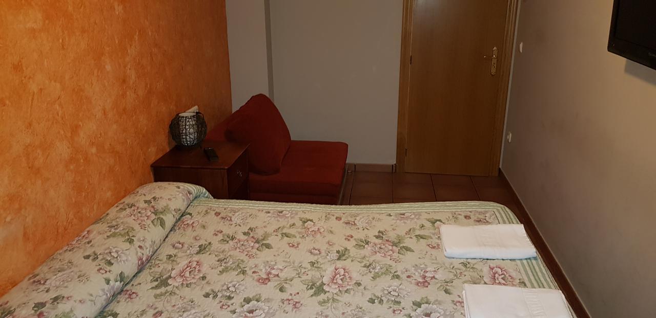 Hotel Redecilla Del Camino Eksteriør billede